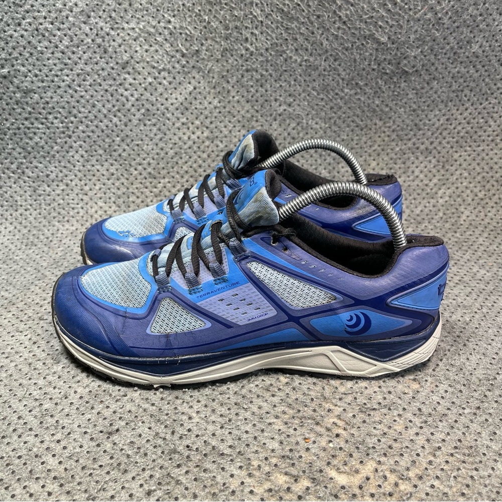 Topo Athletic Terraventure Blue Running Shoes Size 9.5 Women’s
